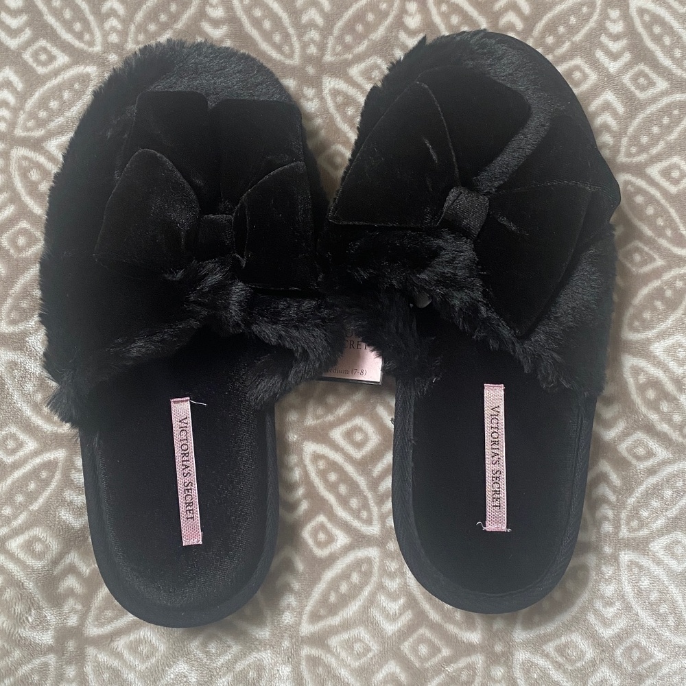 Black Fuzzy Slippers - NEW!!